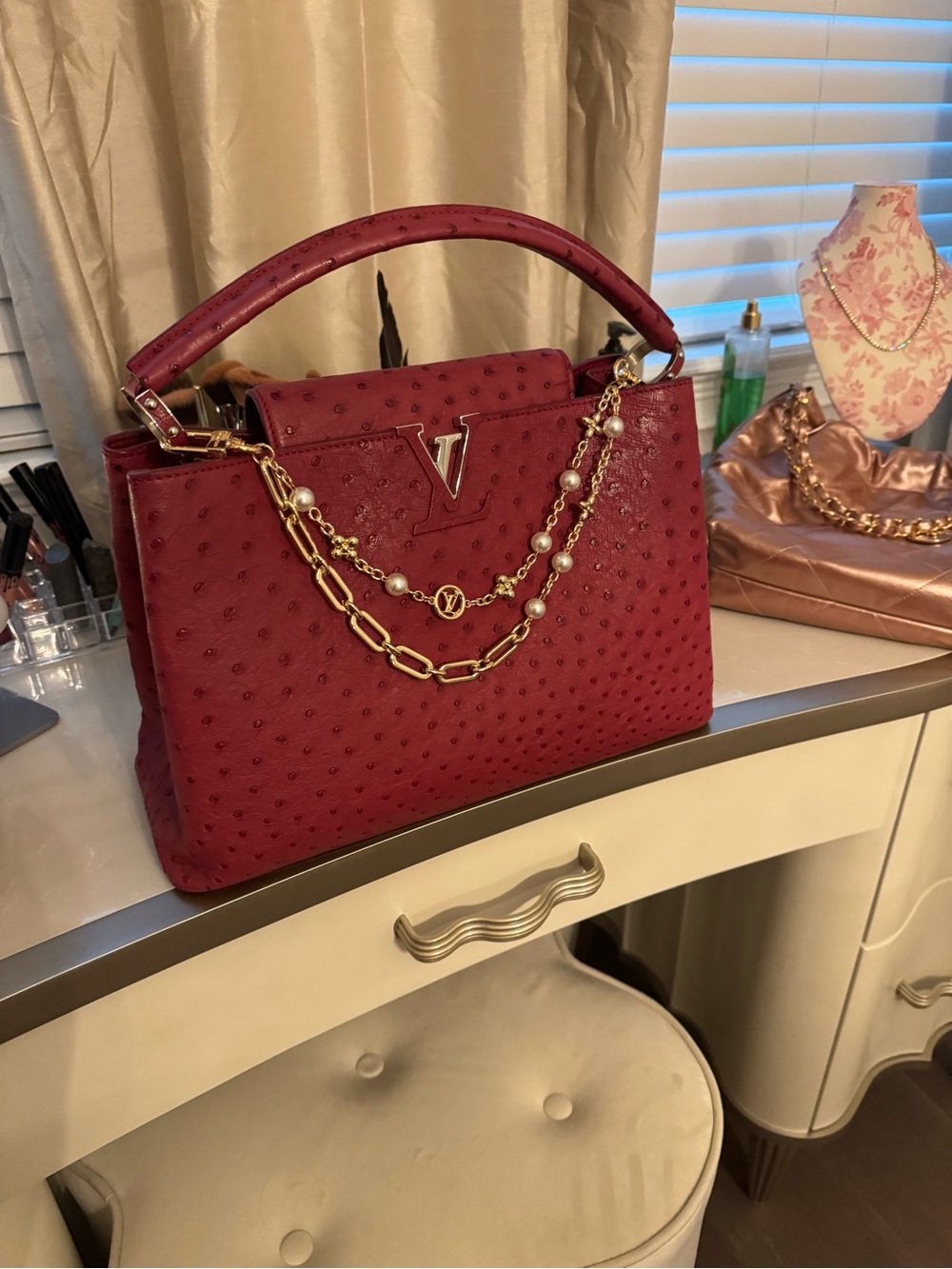 Louis Vuitton Capucines MN Genuine Ostrich Exotic Leather Authentic